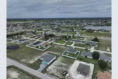 530 NW 23rd Ter, Cape Coral, FL 33993 - Photo 18