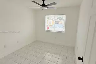 2854 W 75th Terrace, Hialeah, FL 33018 - Photo 14