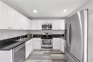 9836 NW 2nd Ct, Plantation, FL 33324 - Photo 6