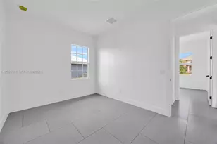 121 SW Sea Lion Rd, Port Saint Lucie, FL 34953 - Photo 30