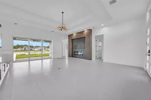 121 SW Sea Lion Rd, Port Saint Lucie, FL 34953 - Photo 14