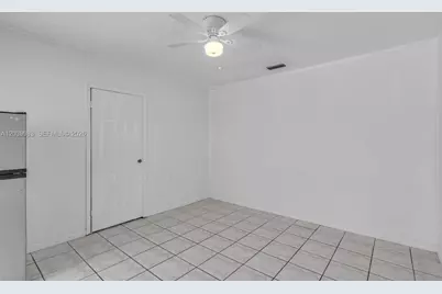440 NW 125th St, North Miami, FL 33168 - Photo 12