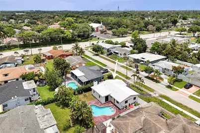 1530 N 73rd Ave, Hollywood, FL 33024 - Photo 18