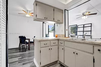 1530 N 73rd Ave, Hollywood, FL 33024 - Photo 8