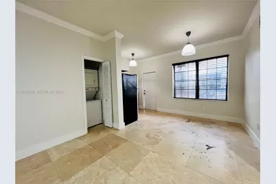 1470 Lincoln Ter #2, Miami Beach, FL 33139 - Photo 8