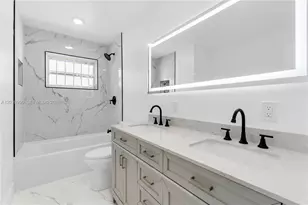 1010 NW 196th St, Miami Gardens, FL 33169 - Photo 32