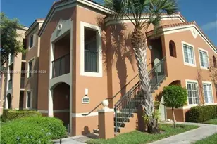 8030 N Nob Hill Rd, Tamarac, FL 33321 - Photo 4