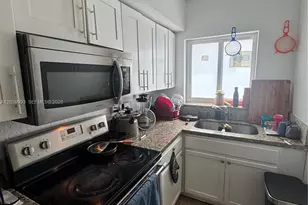 8456 NW 4th Ct, Miami, FL 33150 - Photo 4