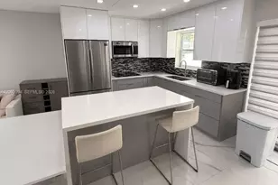 7521 Shalimar St, Miramar, FL 33023 - Photo 4