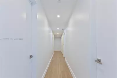700 NE 24th St #5402, Miami, FL 33137 - Photo 22