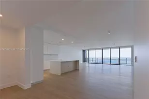 700 NE 24th St, Miami, FL 33137 - Photo 8
