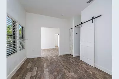 3452 Margaret St, Miami, FL 33133 - Photo 8
