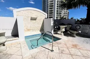 19400 Turnberry Way, Aventura, FL 33180 - Photo 22
