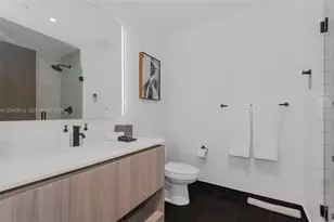 398 NE 5th St, Miami, FL 33132 - Photo 48