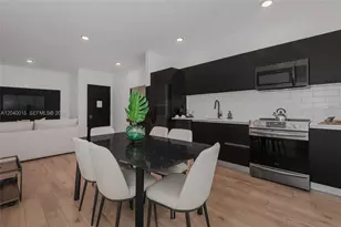 398 NE 5th St, Miami, FL 33132 - Photo 38