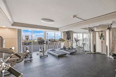 465 Ocean Dr #1009, Miami Beach, FL 33139 - Photo 30