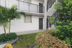 14185 SW 87th St, Miami, FL 33183 - Photo 2