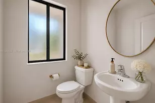 670 NE 207th St, Miami, FL 33179 - Photo 44