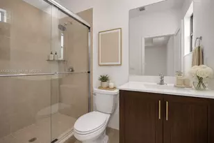 670 NE 207th St, Miami, FL 33179 - Photo 40