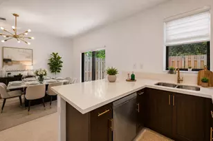 670 NE 207th St, Miami, FL 33179 - Photo 34