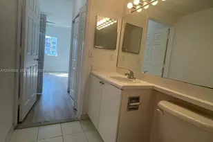 2240 E Preserve Way, Miramar, FL 33025 - Photo 10