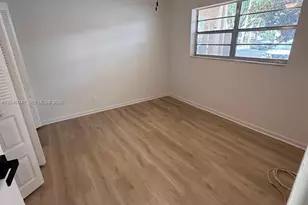 1035 Country Club Dr, Margate, FL 33063 - Photo 2