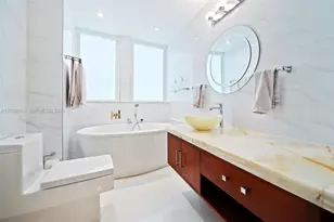 18201 Collins Ave, Sunny Isles Beach, FL 33160 - Photo 24