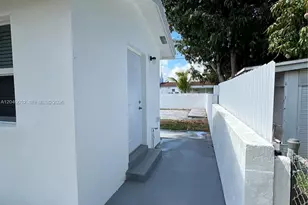 2847 Polk St, Hollywood, FL 33020 - Photo 24