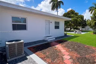 2847 Polk St, Hollywood, FL 33020 - Photo 12