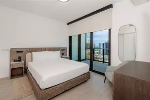 580 72nd St, Miami Beach, FL 33141 - Photo 30