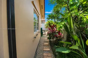7743 SW 157th Pl, Miami, FL 33193 - Photo 28