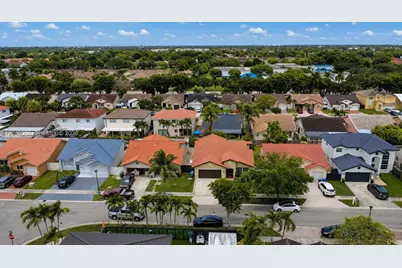 7743 SW 157th Pl, Miami, FL 33193 - Photo 6