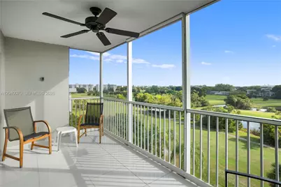 3050 N Palm Aire Dr #710, Pompano Beach, FL 33069 - Photo 16