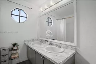 3539 W Inverrary Blvd W, Lauderhill, FL 33319 - Photo 26