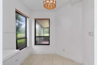 3539 W Inverrary Blvd W, Lauderhill, FL 33319 - Photo 8
