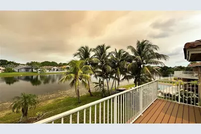 17471 SW 12th St, Pembroke Pines, FL 33029 - Photo 2