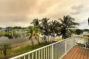 17471 SW 12th St, Pembroke Pines, FL 33029 - Photo 2