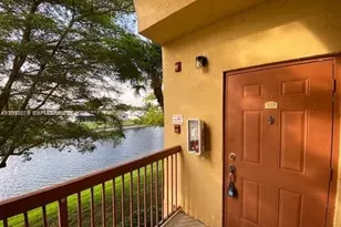 7630 Westwood Dr, Tamarac, FL 33321 - Photo 6