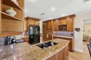 2518 NW 121st Dr, Coral Springs, FL 33065 - Photo 18