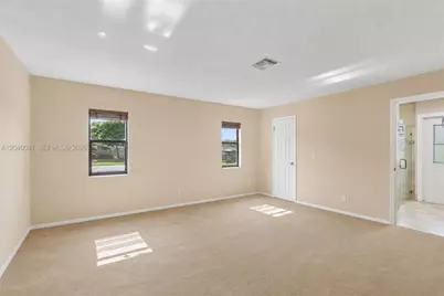 2518 NW 121st Dr, Coral Springs, FL 33065 - Photo 24