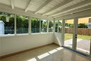 8235 SW 62nd Pl, Miami, FL 33143 - Photo 8
