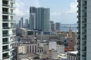 92 SW 3rd St, Miami, FL 33130 - Photo 4