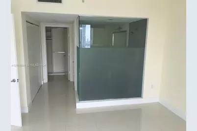 92 SW 3rd St #3311, Miami, FL 33130 - Photo 2
