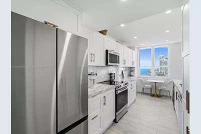 701 Brickell Key Blvd #1903, Miami, FL 33131 - Photo 8