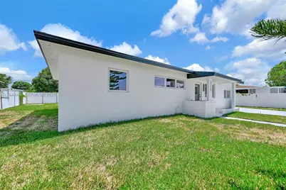 3320 NW 172nd Ter, Miami Gardens, FL 33056 - Photo 44