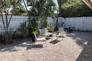 4074 NW 4th St, Miami, FL 33126 - Photo 12