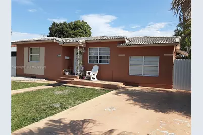 4074 NW 4th St, Miami, FL 33126 - Photo 2