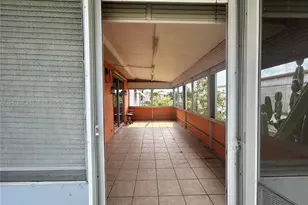 2341 SW 84th Ave, Davie, FL 33324 - Photo 48