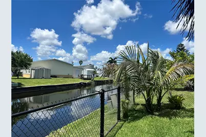 2341 SW 84th Ave, Davie, FL 33324 - Photo 48