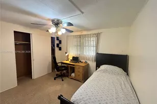 2341 SW 84th Ave, Davie, FL 33324 - Photo 22